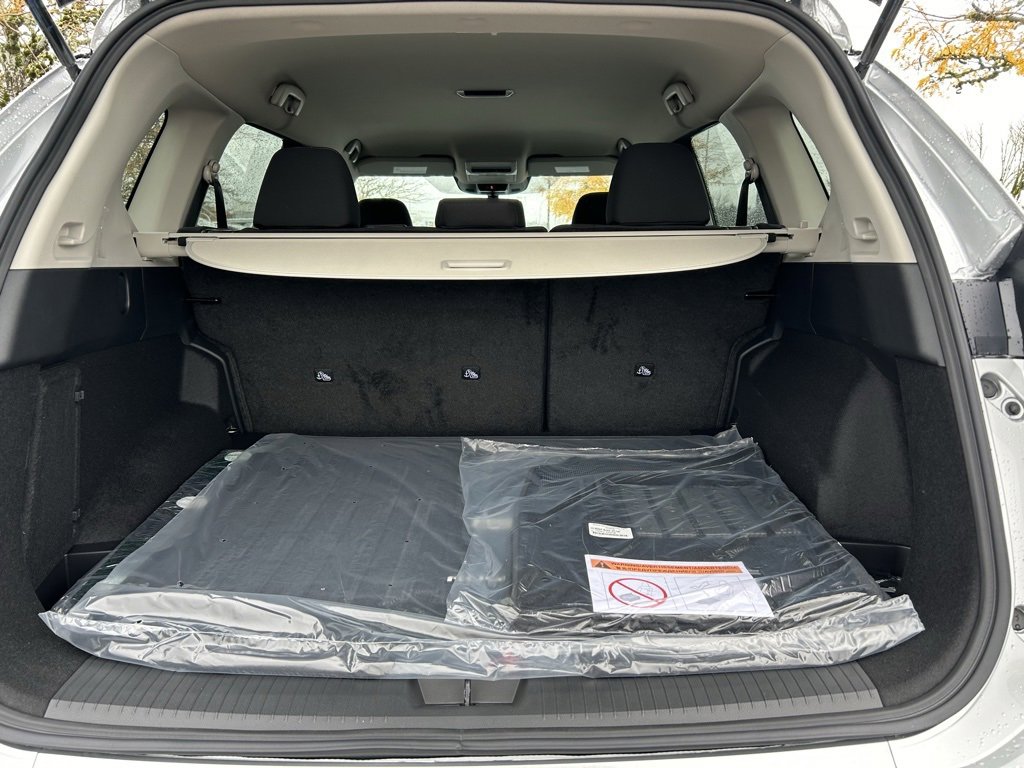 New 2025 Nissan Rogue S image 24