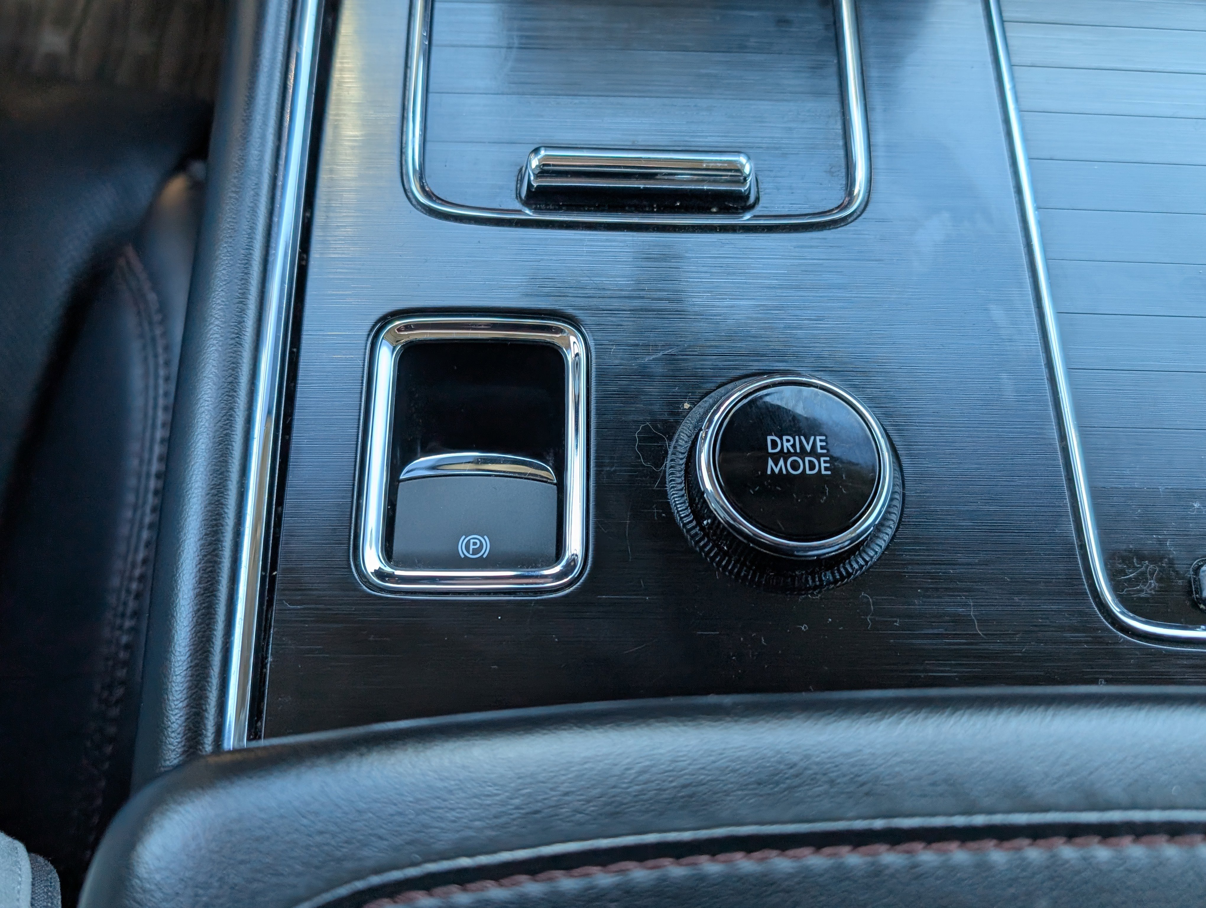 Used 2020 Lincoln Aviator Reserve w/ Equipment Group 202A image 25