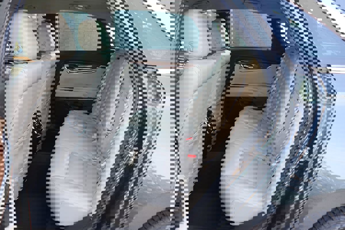 Used 2019 Cadillac XTS Luxury image 38