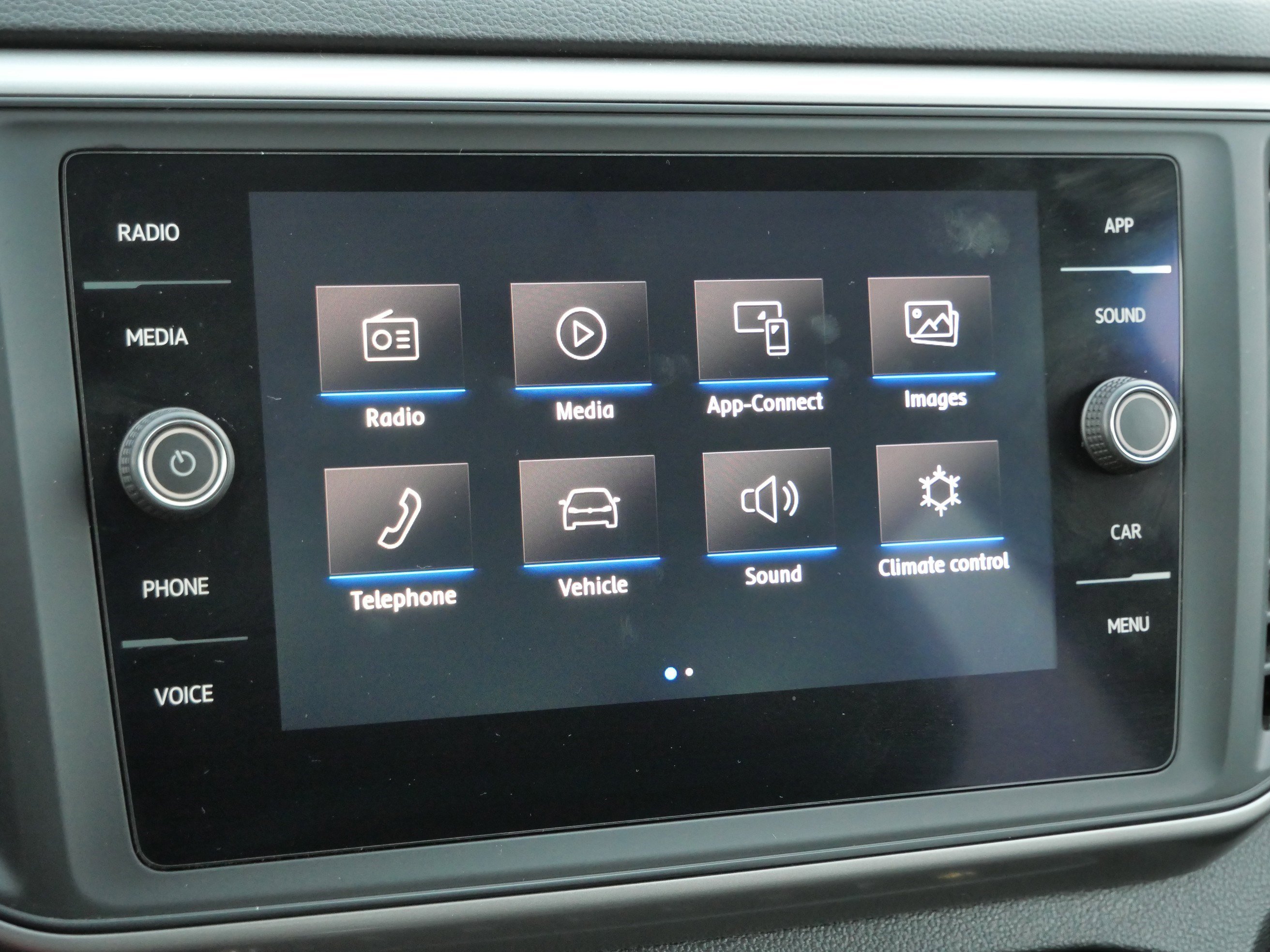 Certified 2021 Volkswagen Atlas SE image 23