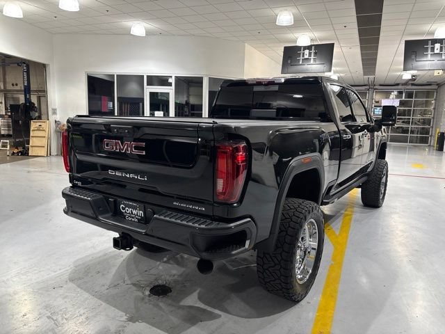 Used 2020 GMC Sierra 2500 Denali w/ Denali Ultimate Package AWD/4WD image 8