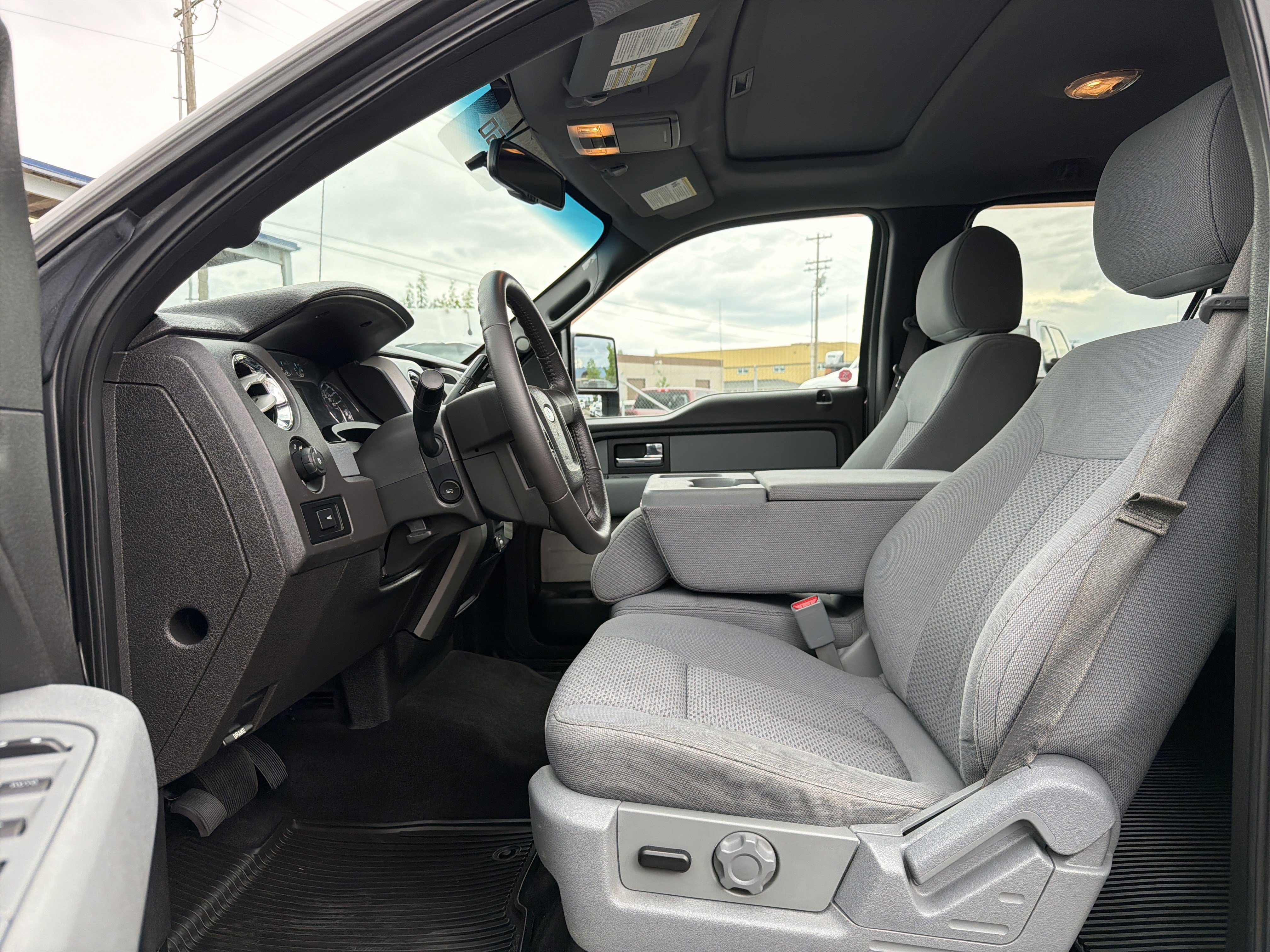 Used 2012 Ford F150 XLT w/ XTR Pkg AWD/4WD image 9