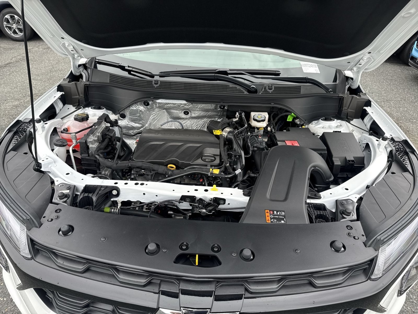 New 2026 Chevrolet Trax LT w/ Sunroof Package FWD image 28
