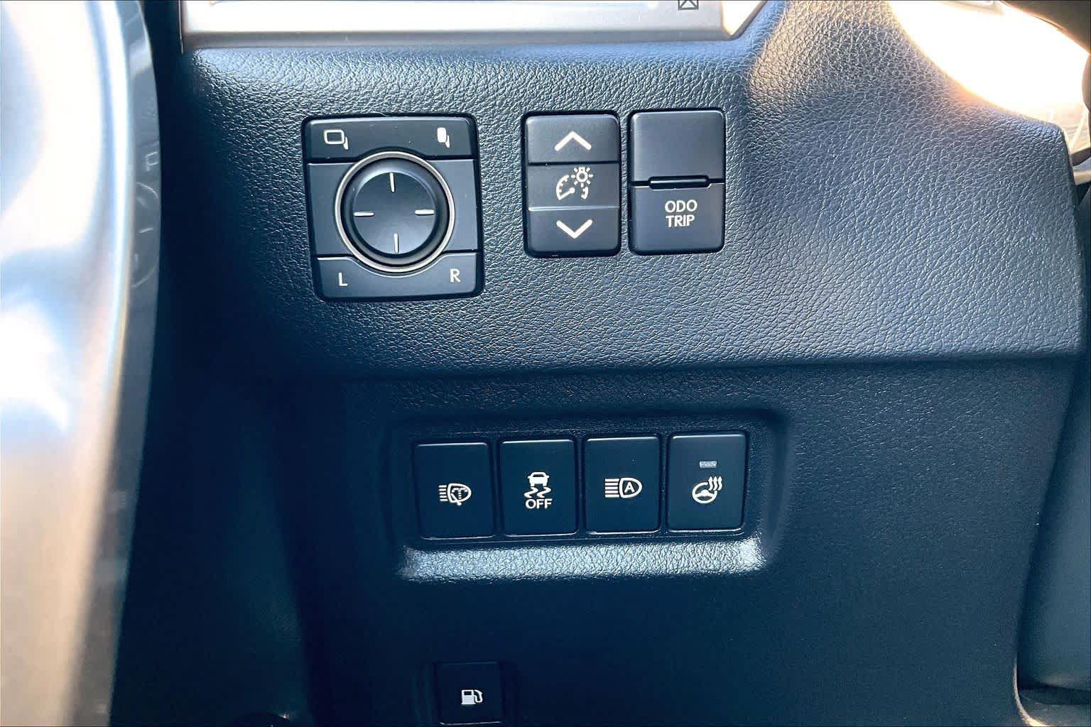 Used 2022 Lexus GX 460 Premium w/ Premium Plus Package AWD/4WD image 34