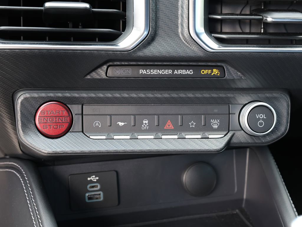 Used 2025 Ford Mustang GT Premium image 25