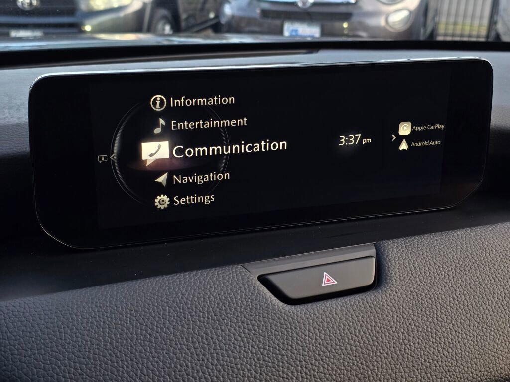 Certified 2024 MAZDA CX-90 Plug-In Hybrid w/ Preferred image 32