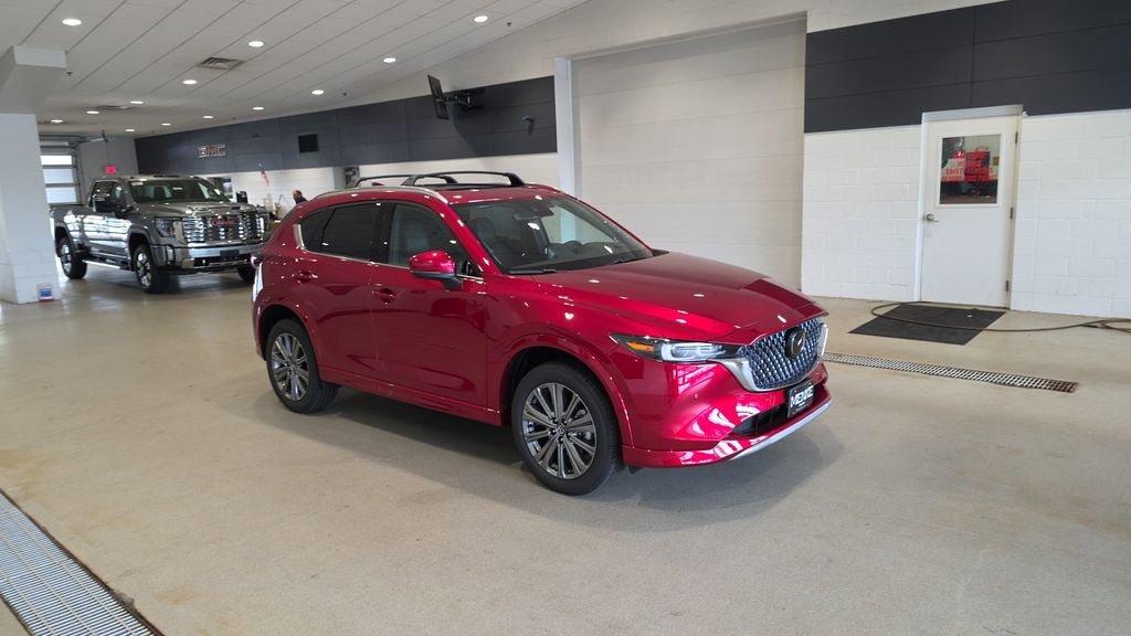 New 2025 MAZDA CX-5 Signature image 4