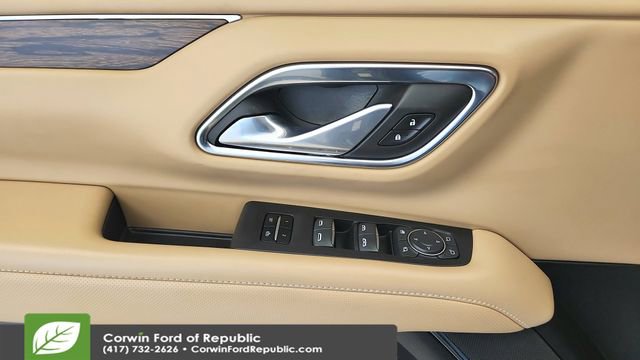 Used 2023 Chevrolet Suburban Premier w/ Texas Edition image 20