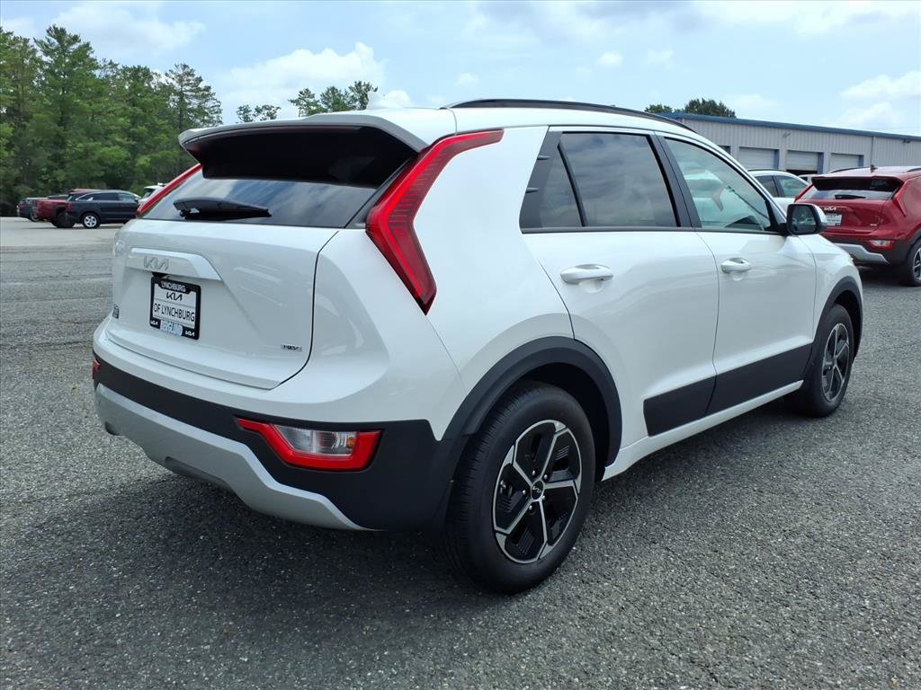 New 2026 Kia Niro LX FWD image 4