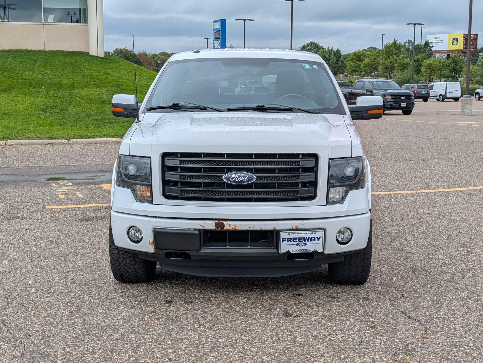 Used 2014 Ford F150 FX4 w/ FX Appearance Package AWD/4WD image 11