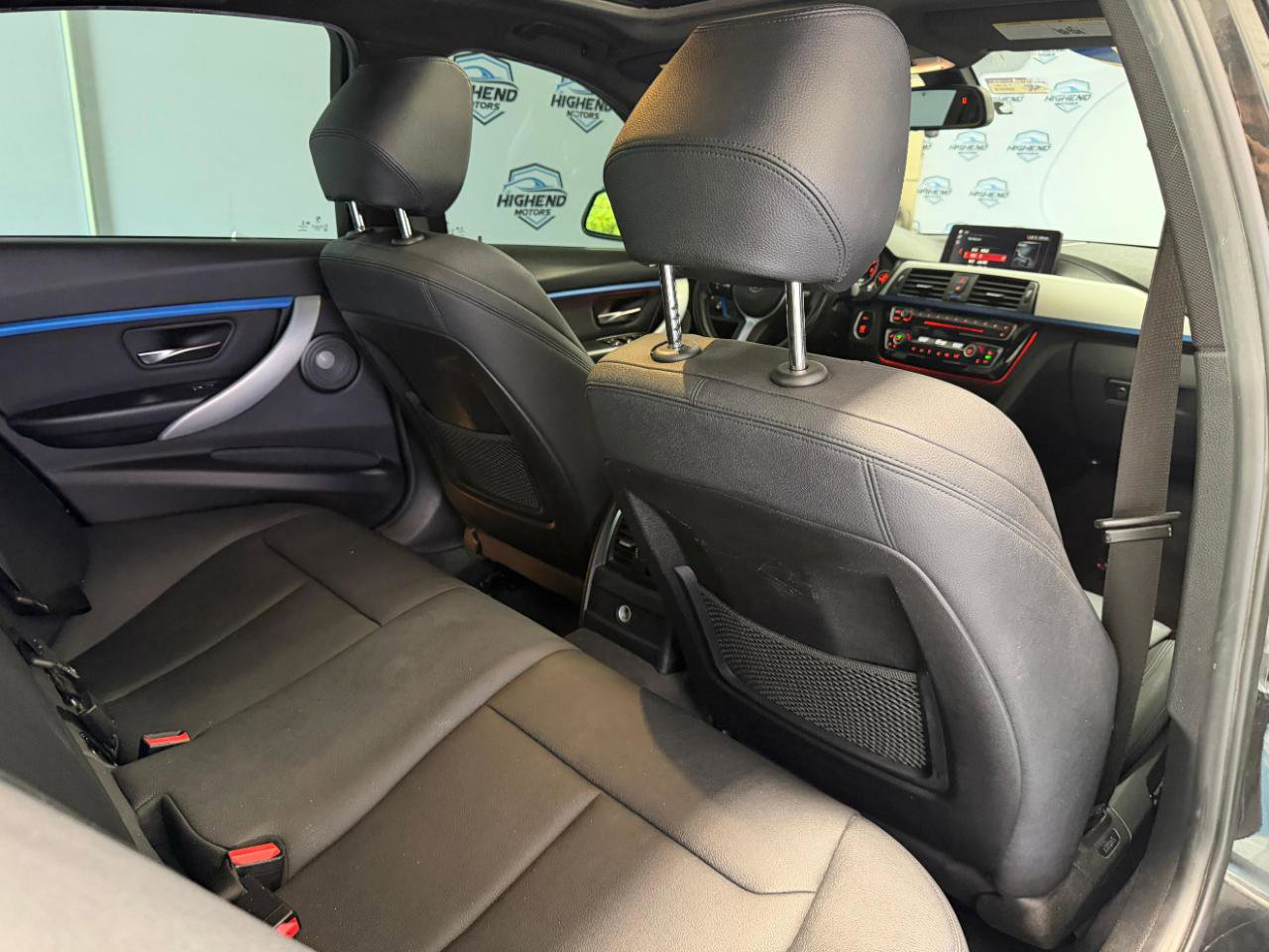 Used 2018 BMW 340i xDrive Sedan AWD/4WD image 23
