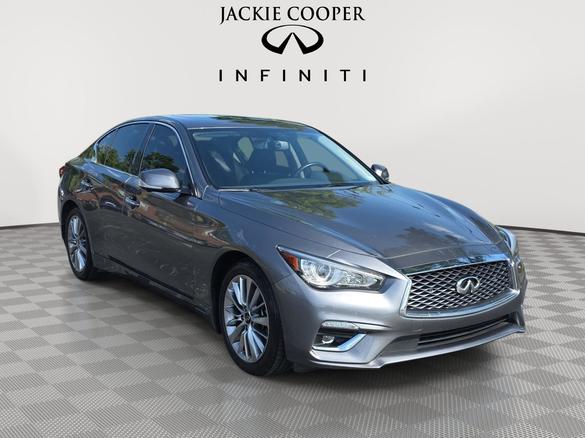 Certified 2022 INFINITI Q50 Luxe w/ Cargo Package AWD/4WD image 3