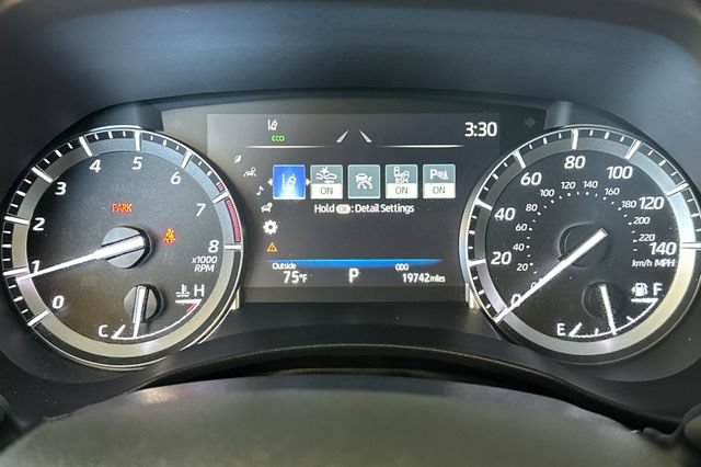 Used 2022 Toyota Highlander Limited AWD/4WD image 29