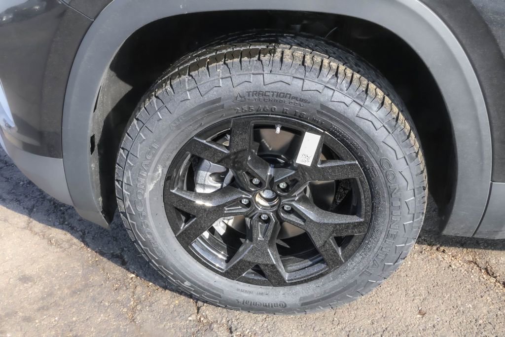 New 2026 Volkswagen Atlas Peak Edition image 12