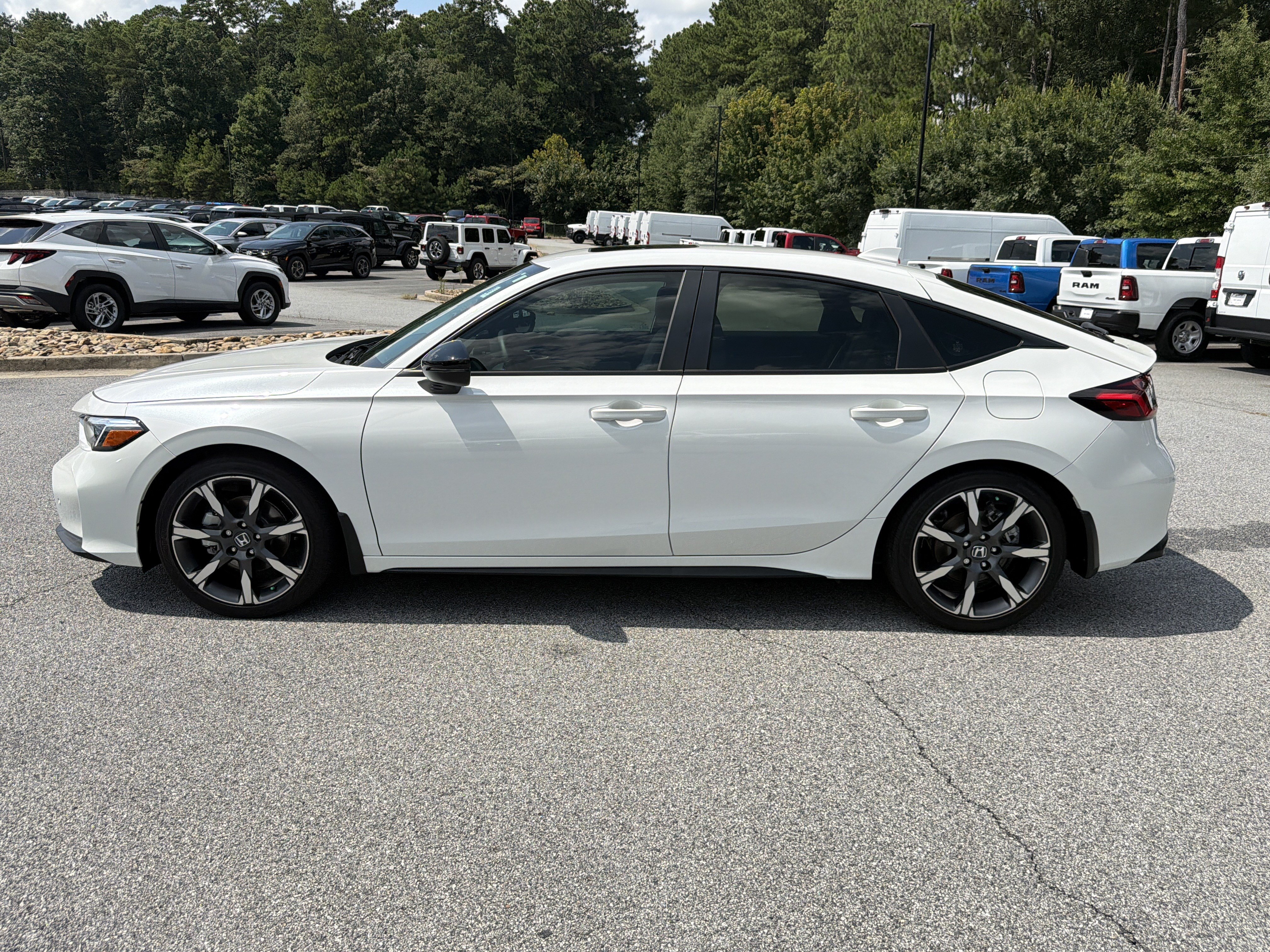Used 2025 Honda Civic Sport Touring image 6