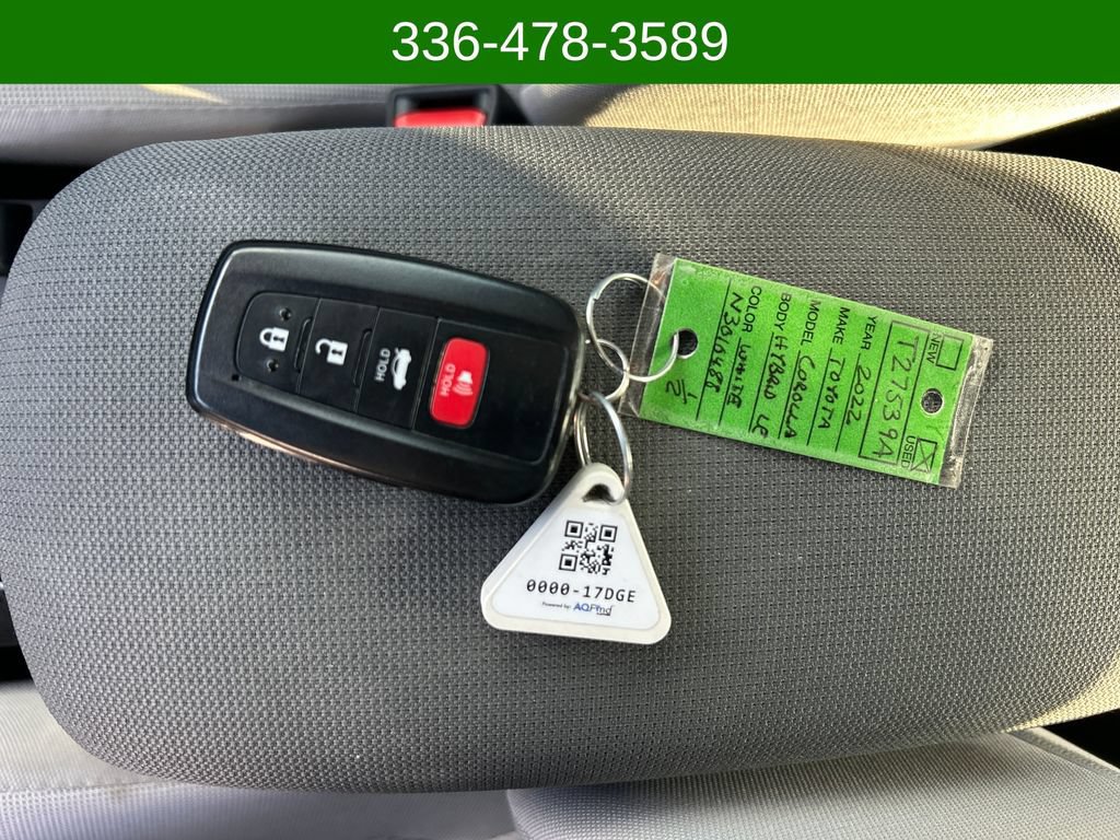 Used 2022 Toyota Corolla LE FWD image 27