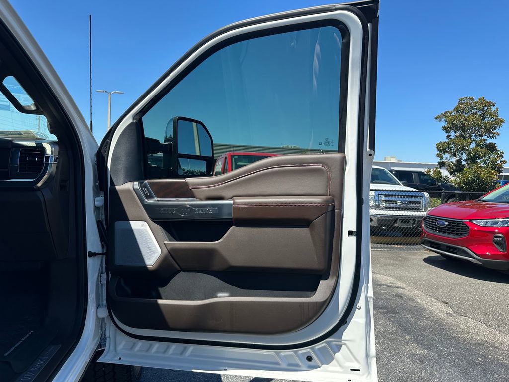 New 2025 Ford F250 King Ranch w/ Chrome Package image 44