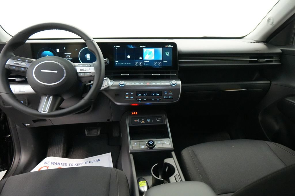 New 2025 Hyundai Kona SEL image 39