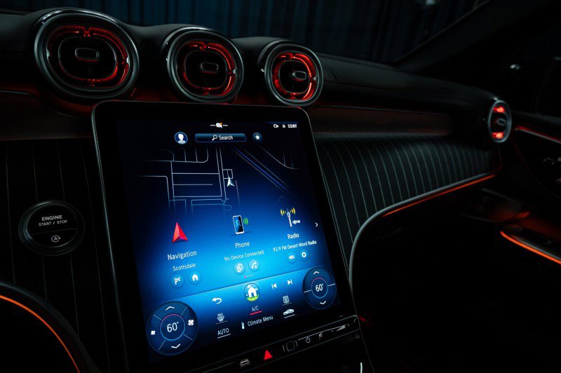 Certified 2024 Mercedes-Benz GLC 43 AMG 4MATIC image 28