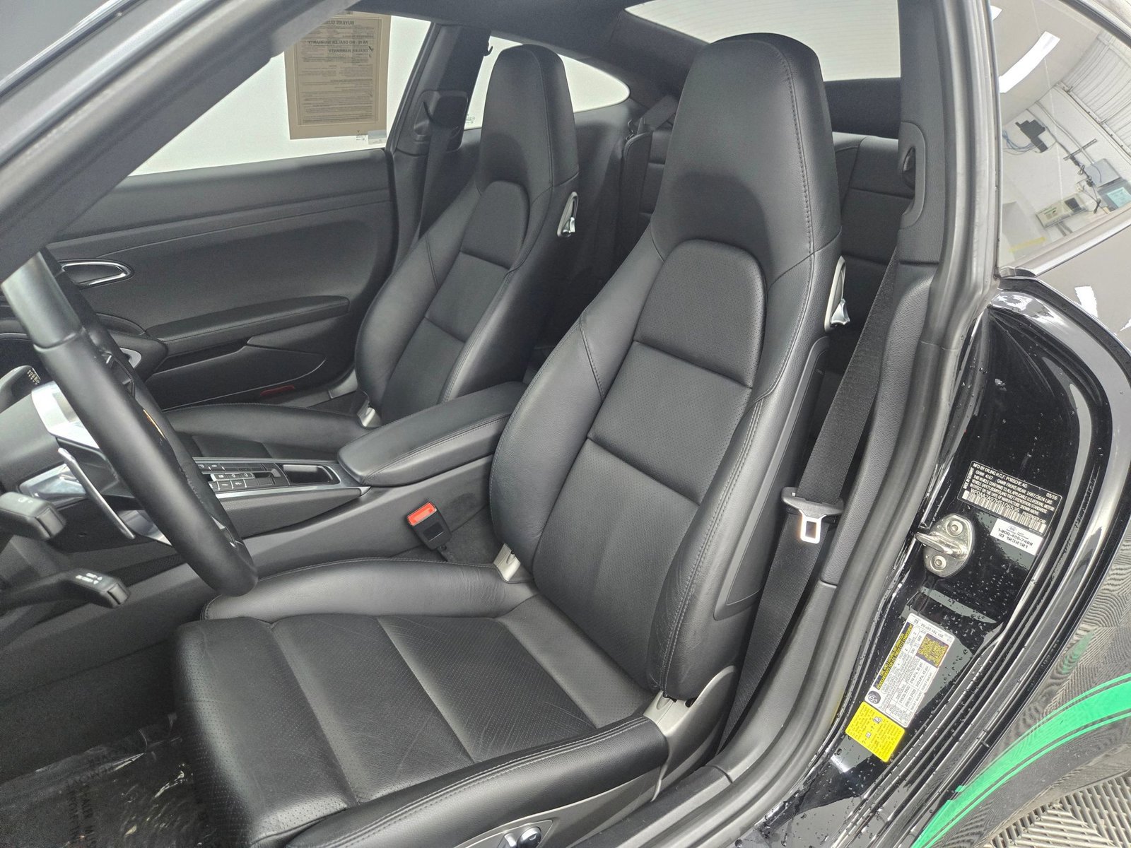 Used 2017 Porsche 911 Carrera image 5