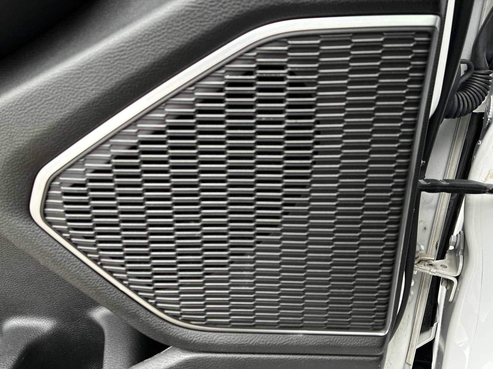 Used 2022 Jeep Grand Cherokee Altitude image 23