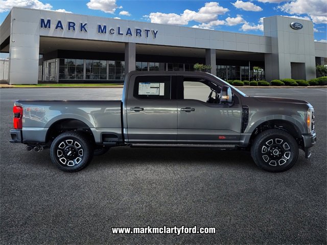 New 2025 Ford F250 Platinum image 2