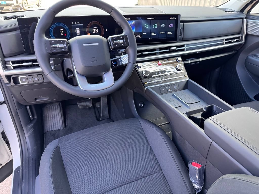 New 2027 Hyundai Santa Fe SE FWD image 2