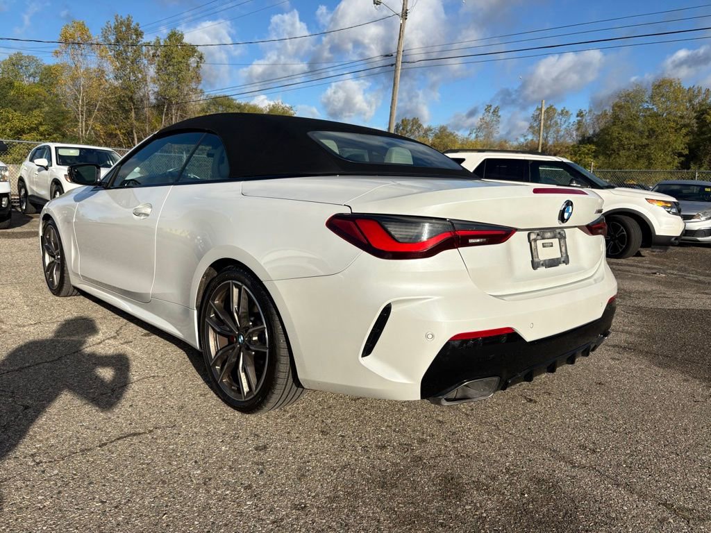 Used 2021 BMW M440i Convertible w/ Premium Package image 3