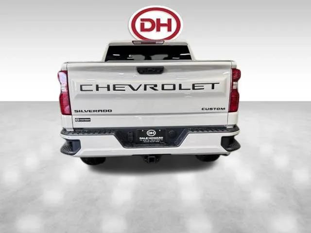 New 2026 Chevrolet Silverado 1500 Custom w/ Turbomax Blackout Package AWD/4WD image 11