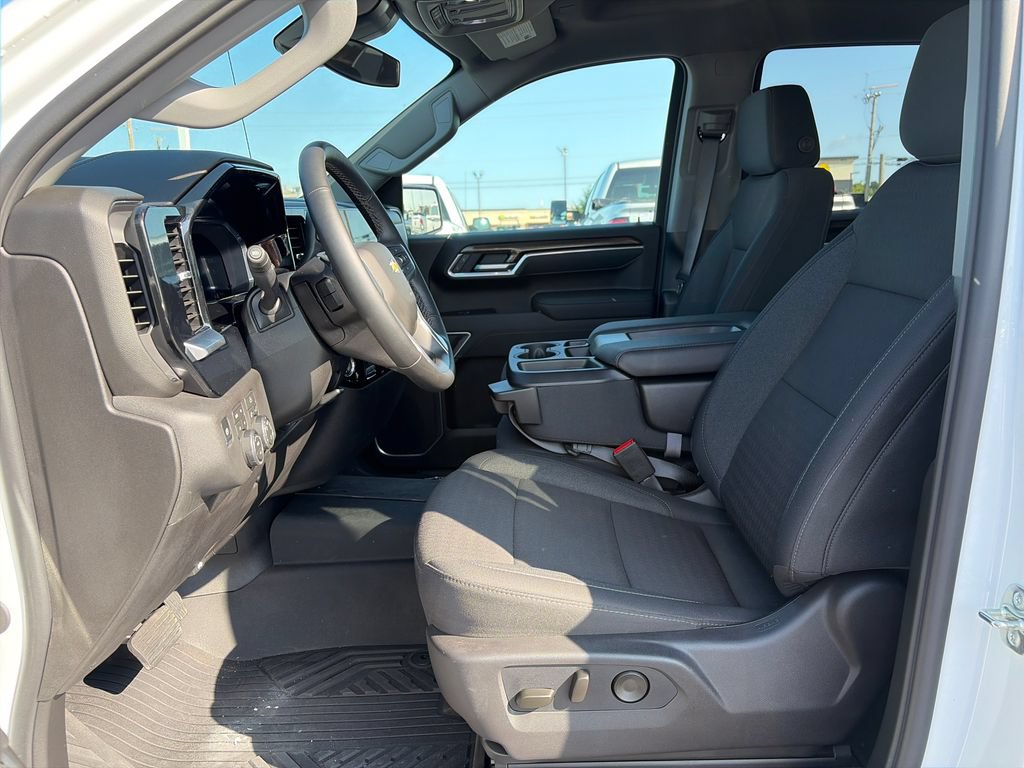 New 2026 Chevrolet Silverado 1500 LT AWD/4WD image 13