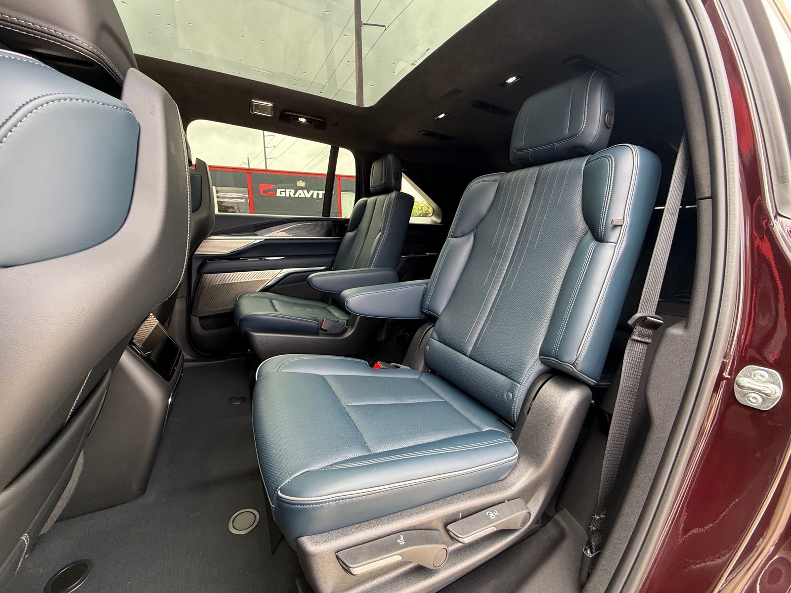 Used 2025 Cadillac Escalade IQ Luxury 2 w/ LPO, Premium Carpet Package image 21