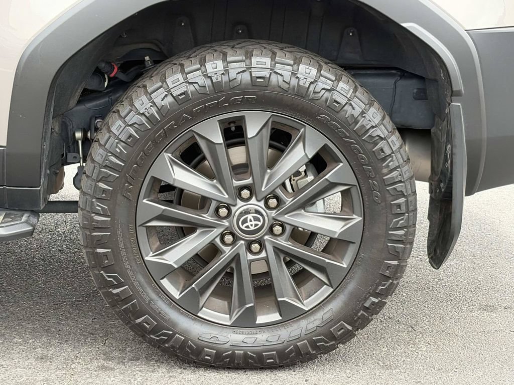 Used 2025 Toyota Land Cruiser w/ Premium Package AWD/4WD image 13