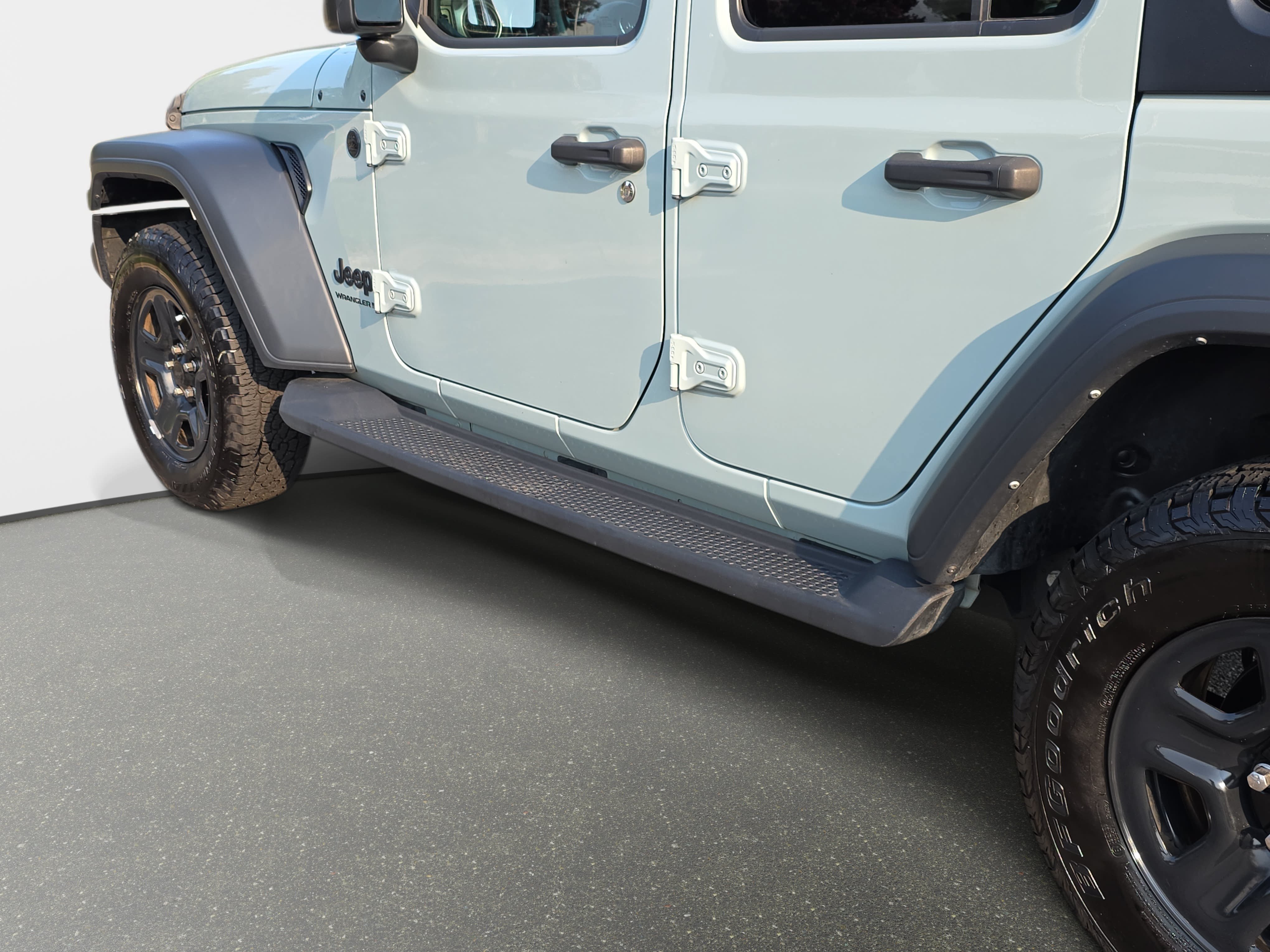 Certified 2023 Jeep Wrangler Unlimited Sport AWD/4WD image 30