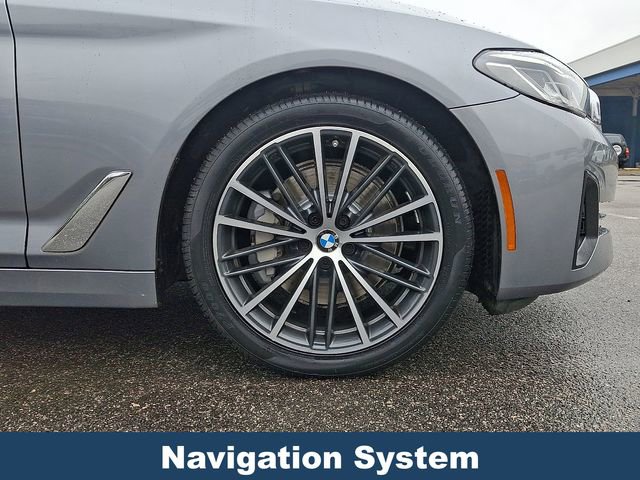 Used 2023 BMW 530i w/ Premium Package image 10