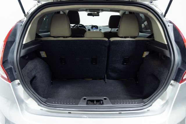 Used 2018 Ford Fiesta SE image 9