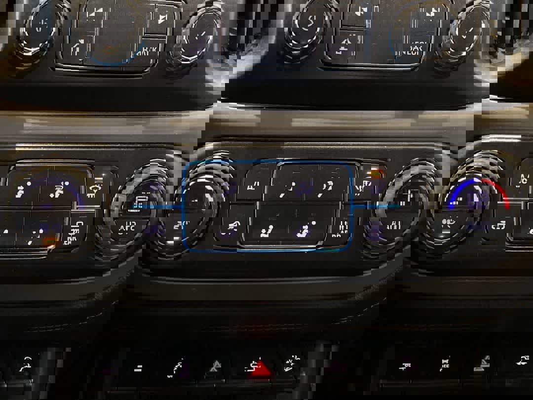 Used 2022 GMC Canyon AT4 image 20