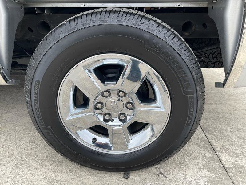 Used 2012 Chevrolet Silverado 1500 LT w/ Chrome Essentials Package image 17