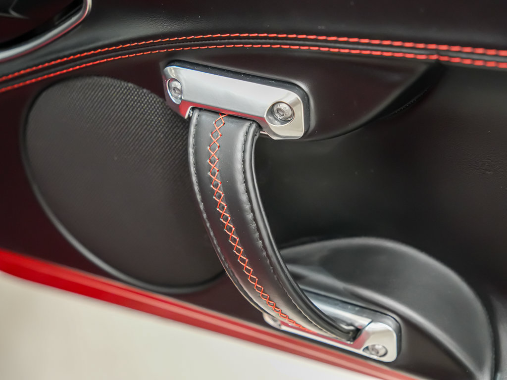 Used 2015 Alfa Romeo 4C Launch Edition w/ Convenience Group RWD image 26