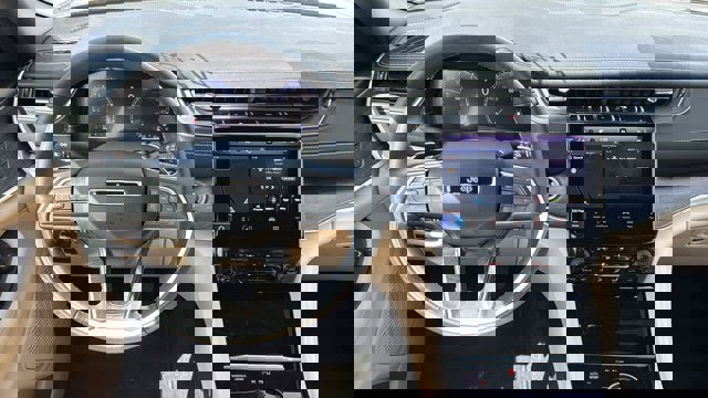 Certified 2024 Jeep Grand Cherokee Limited w/ Luxury Tech Group II image 28