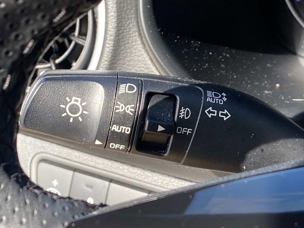 Used 2024 Kia Forte GT-Line FWD image 18