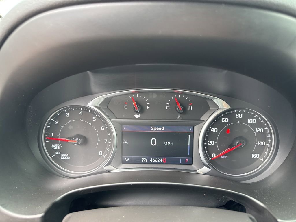 Used 2024 GMC Terrain SLT AWD/4WD image 13