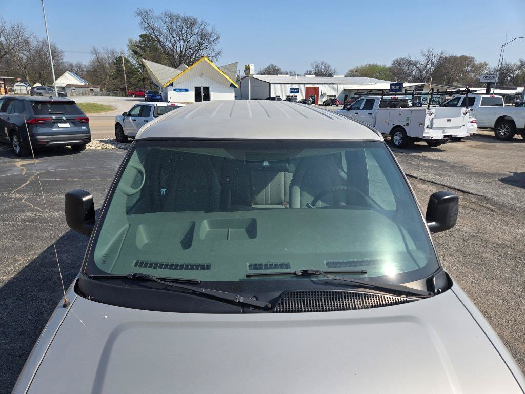 Used 2006 GMC Savana 1500 Passenger RWD image 3