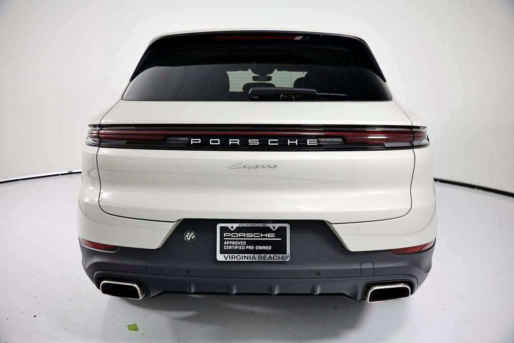 Certified 2025 Porsche Cayenne AWD/4WD image 6