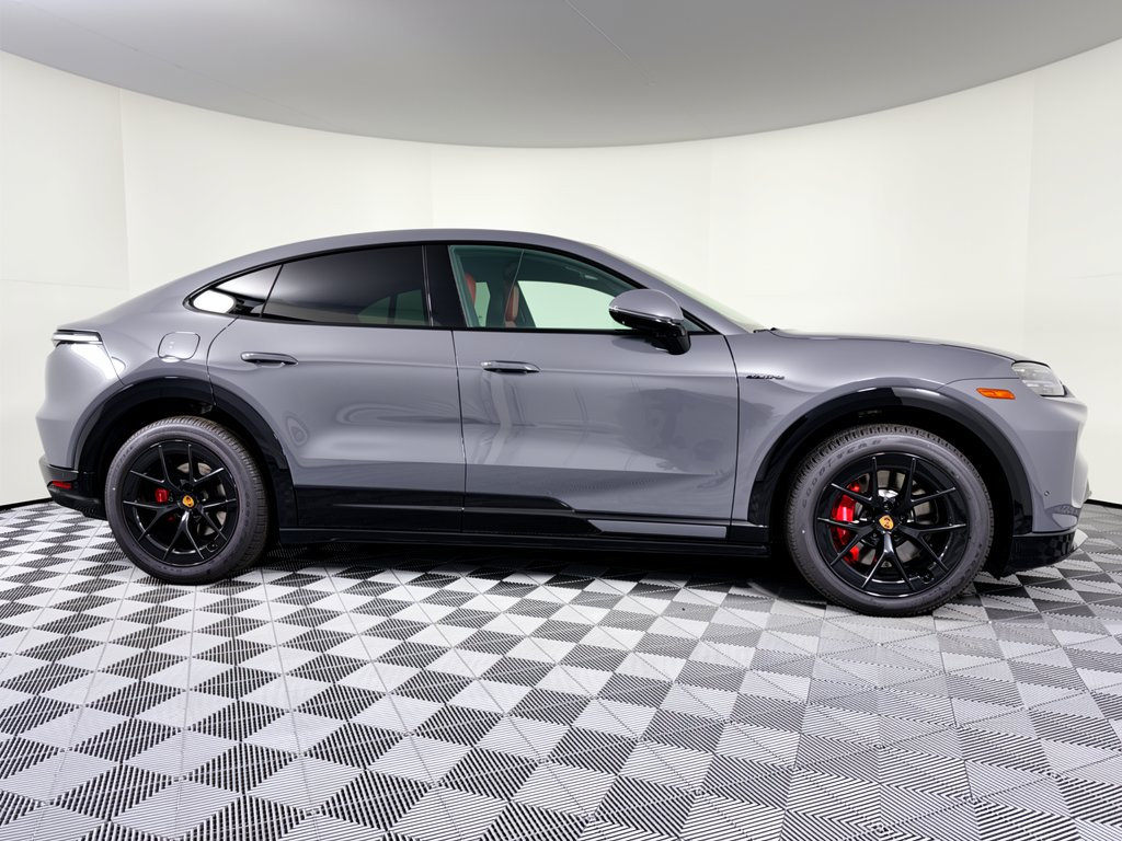New 2026 Porsche Cayenne S AWD/4WD image 8