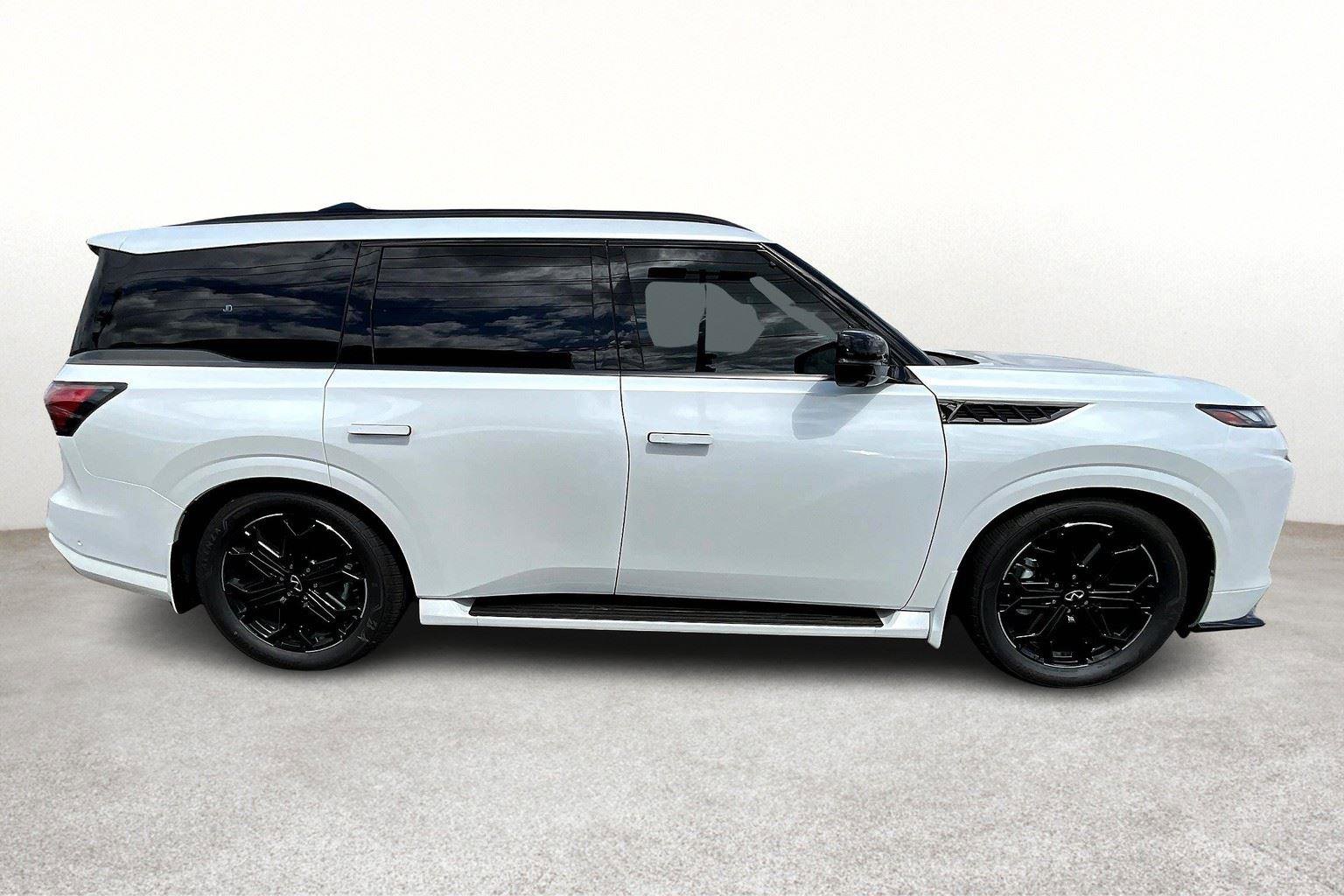 New 2026 INFINITI QX80 Sensory w/ Sport Exterior Package image 29