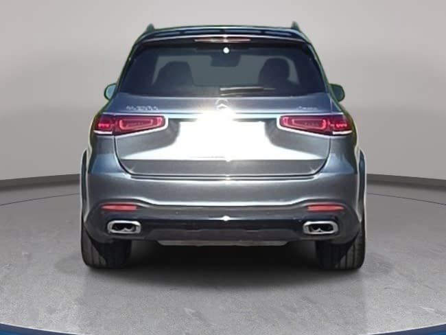 Used 2023 Mercedes-Benz GLS 580 4MATIC image 6