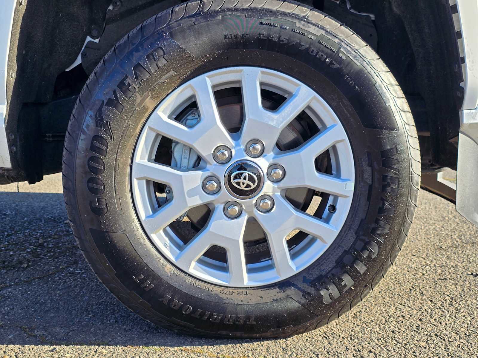 Certified 2025 Toyota Tacoma SR5 image 10