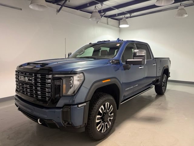 New 2026 GMC Sierra 2500 Denali Ultimate AWD/4WD image 3