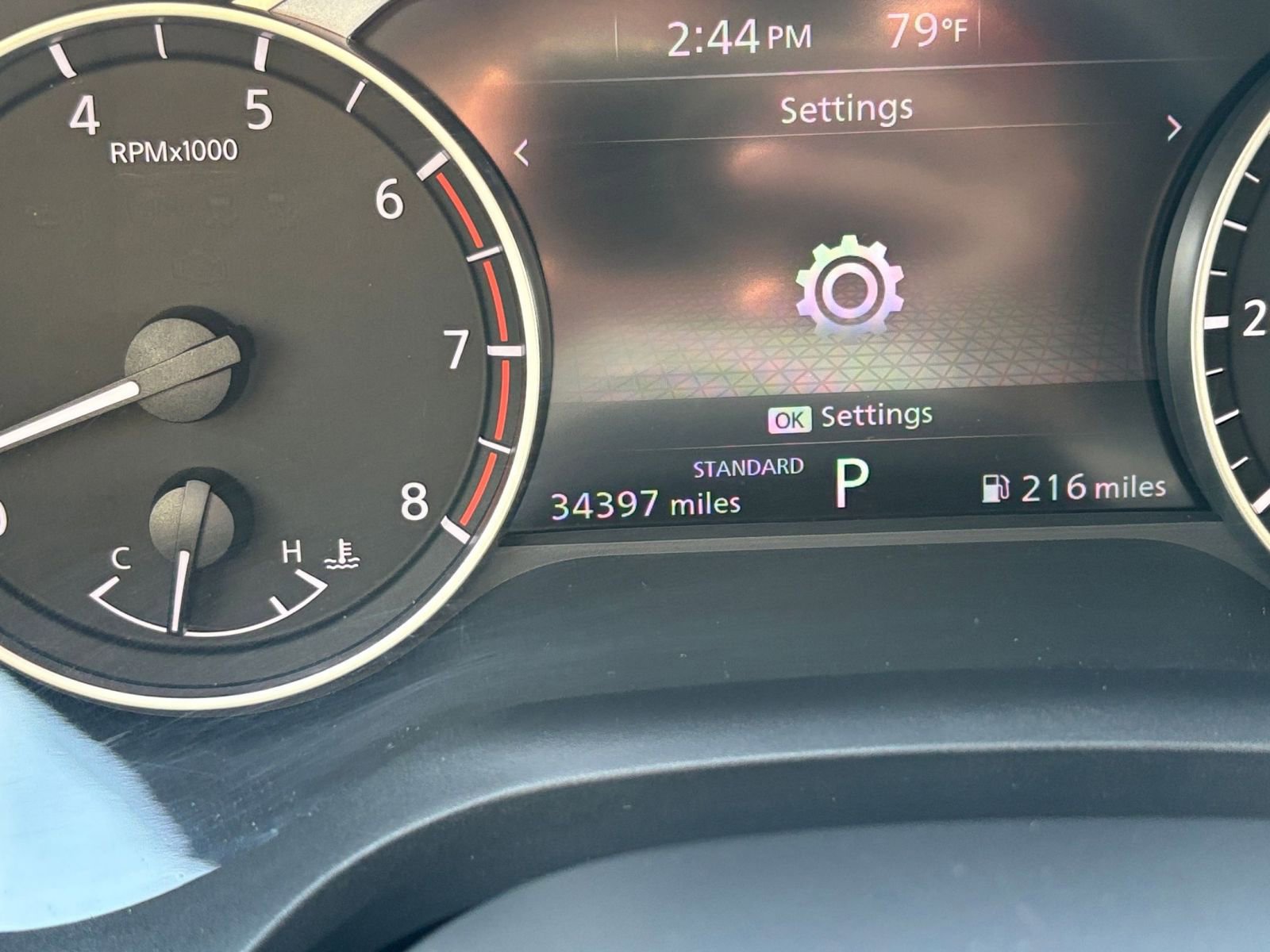 Used 2025 Nissan Rogue SV FWD image 41