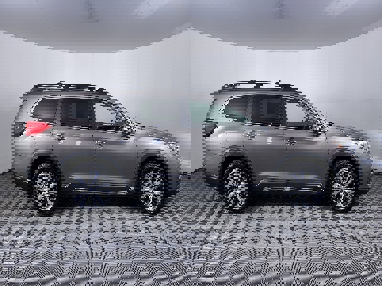 Used 2022 Subaru Ascent Touring image 10